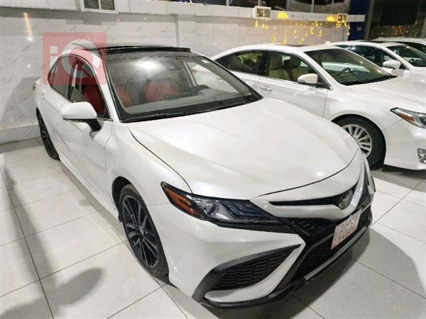 تويوتا كامري 2023 للبيع في العراق - دهوك